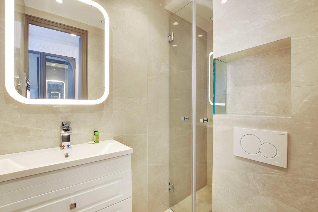 פריז Magnifique Appartement - 2Br - 6P - Place De L'Etoile מראה חיצוני תמונה